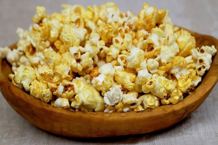 los-alimentos-que-no-deberiamos-meter-al-horno-de-microondas-008
